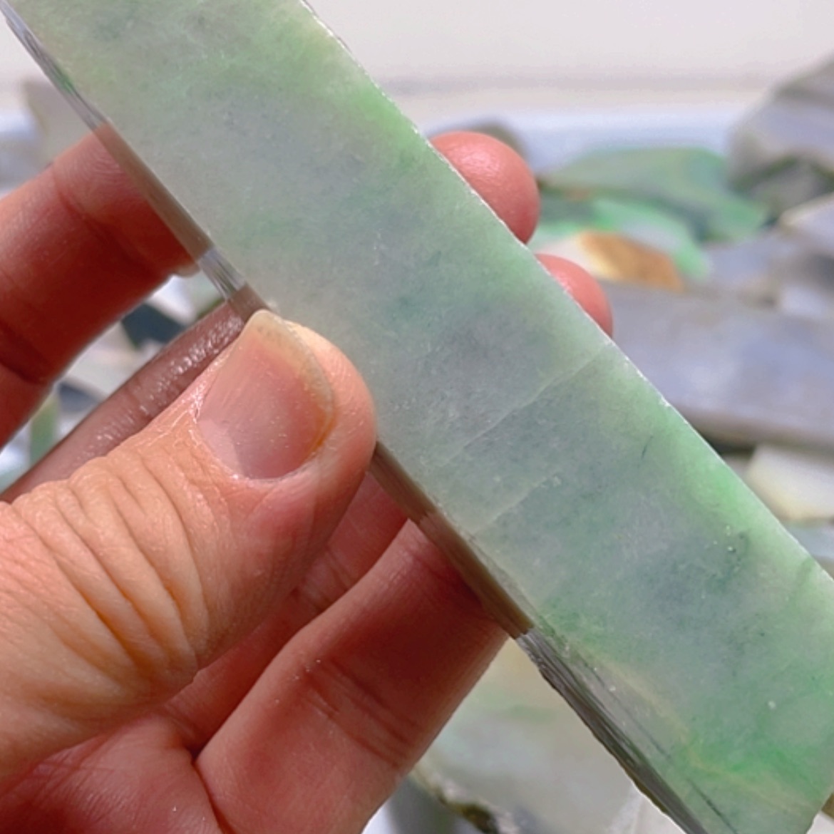 【闪购商品】翡翠颈饰未镶嵌A货