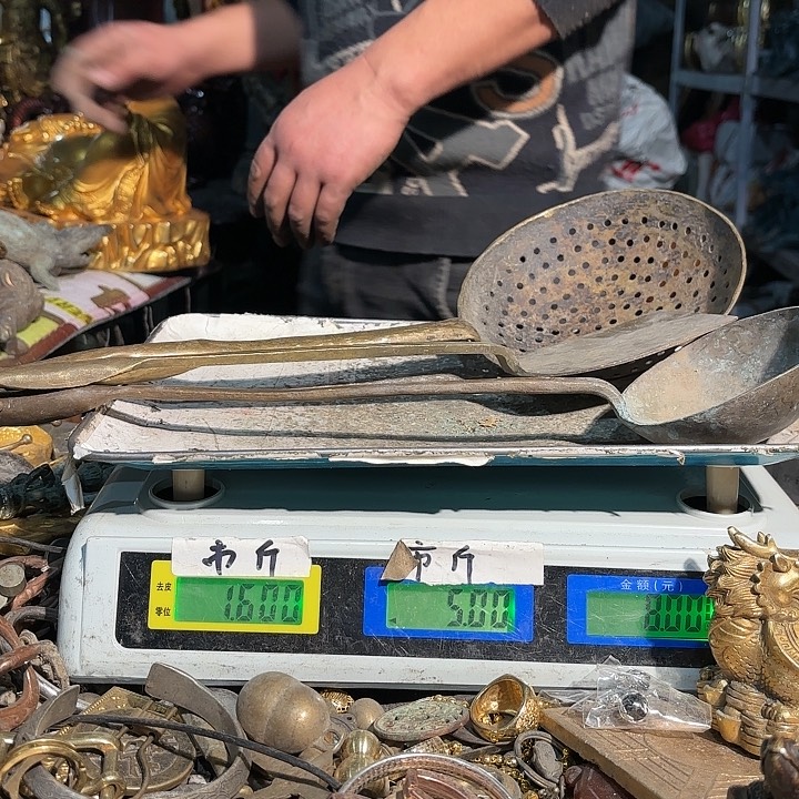 113000000000000000000