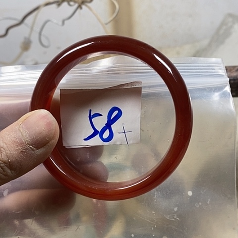 玛瑙/玉髓手镯未镶嵌5960