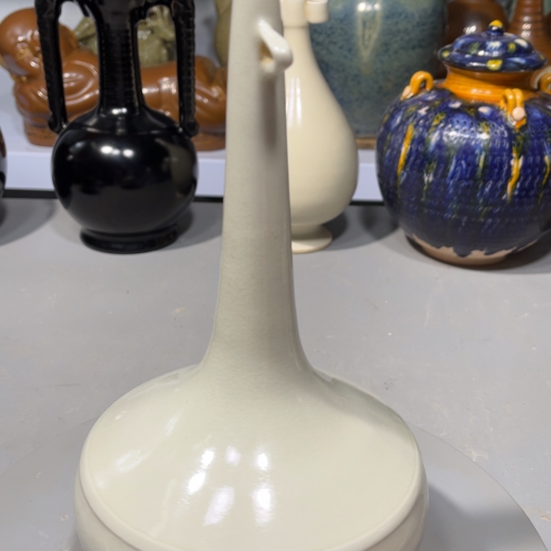 瓶邢窑白瓷品相完美