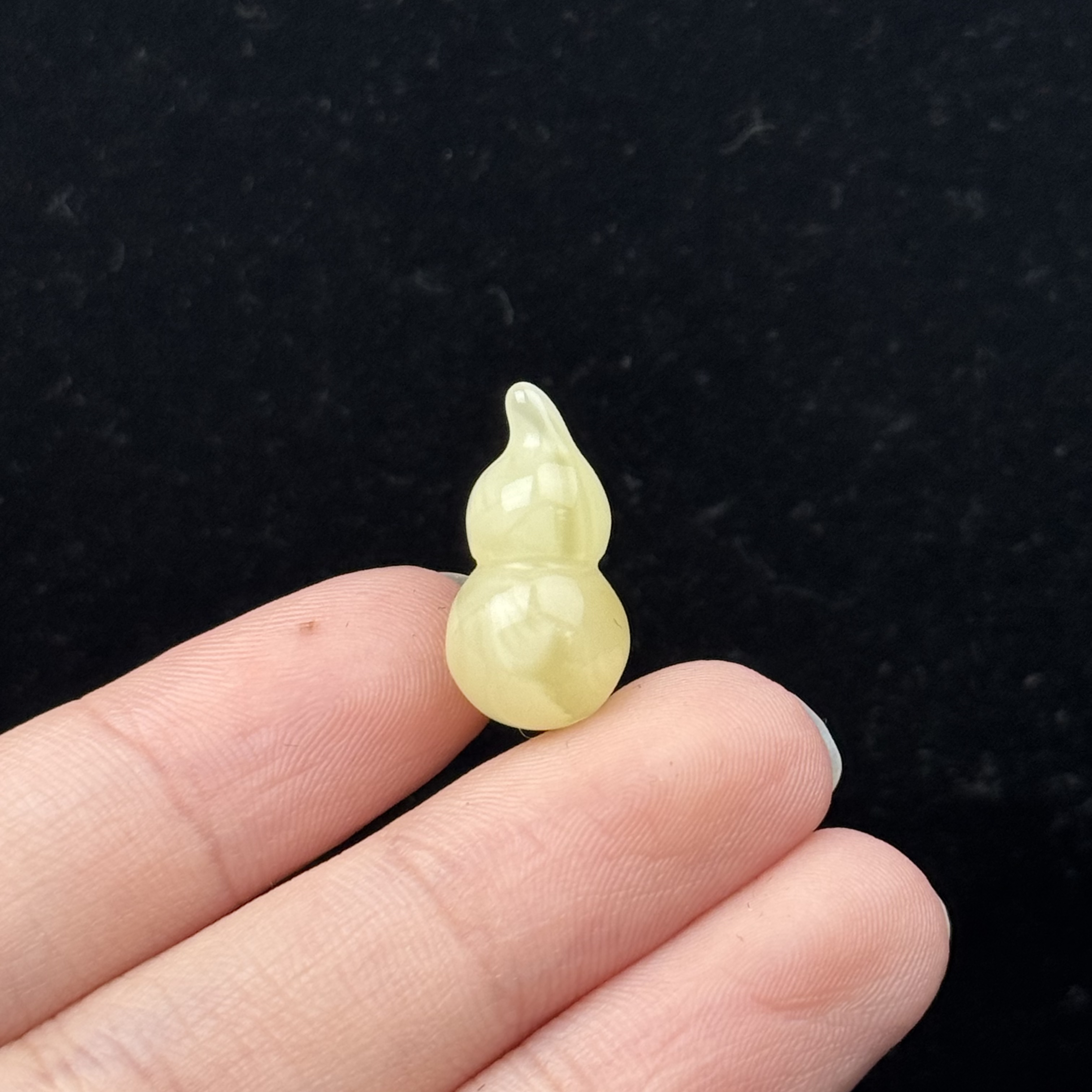 K8143天然原矿蜜蜡 葫芦9.6*18mm 支持鉴定 假一罚十