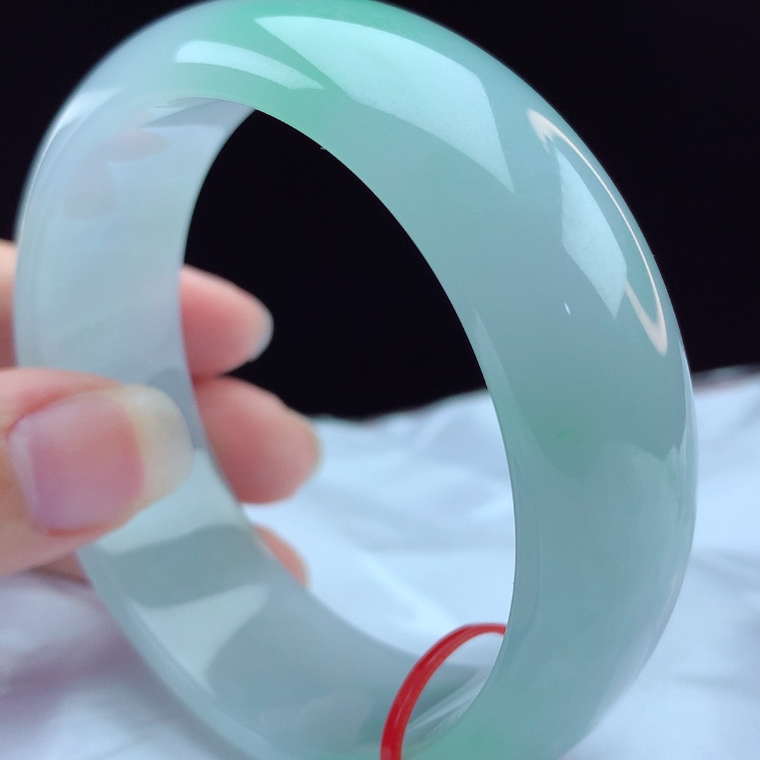 未镶嵌手镯翡翠97250，