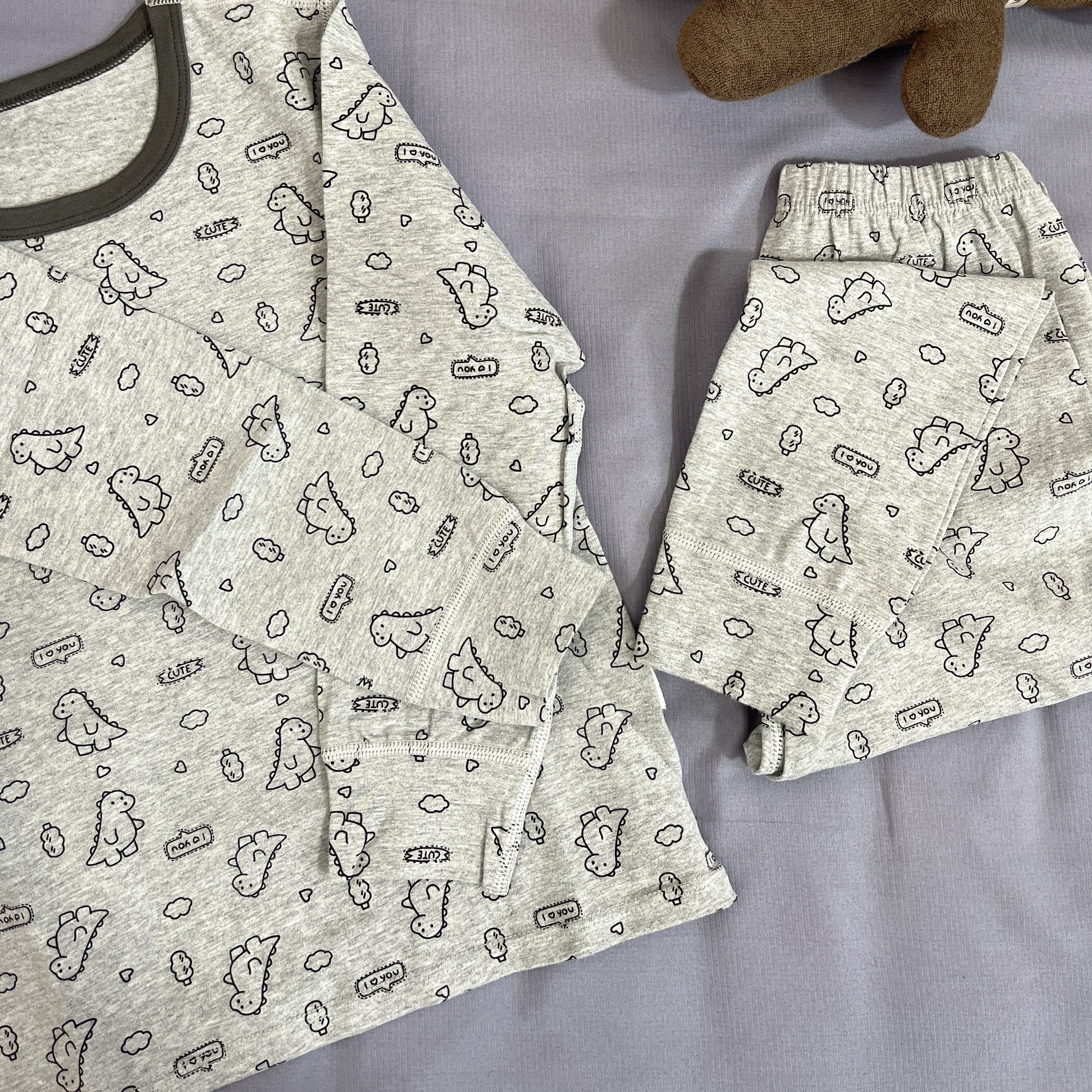 （小奶龙尺码偏大）春田暖莱卡棉宝宝贴身打底秋衣秋裤套装无骨家居