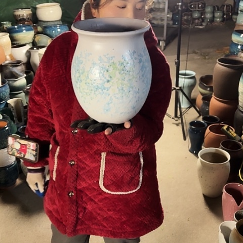 口19高24瑕疵掉耳朵。