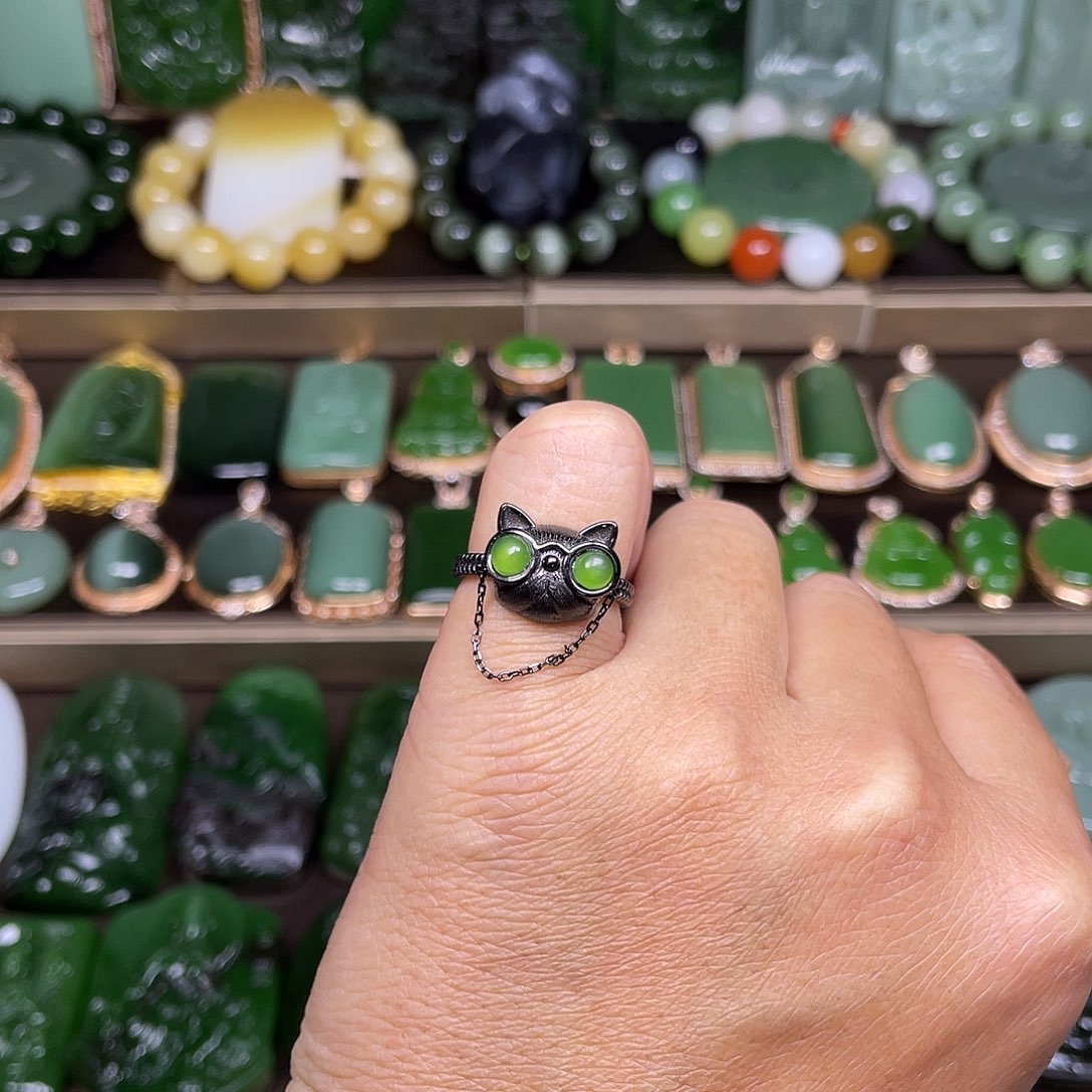 和田玉银S925镶嵌戒指碧玉招财猫