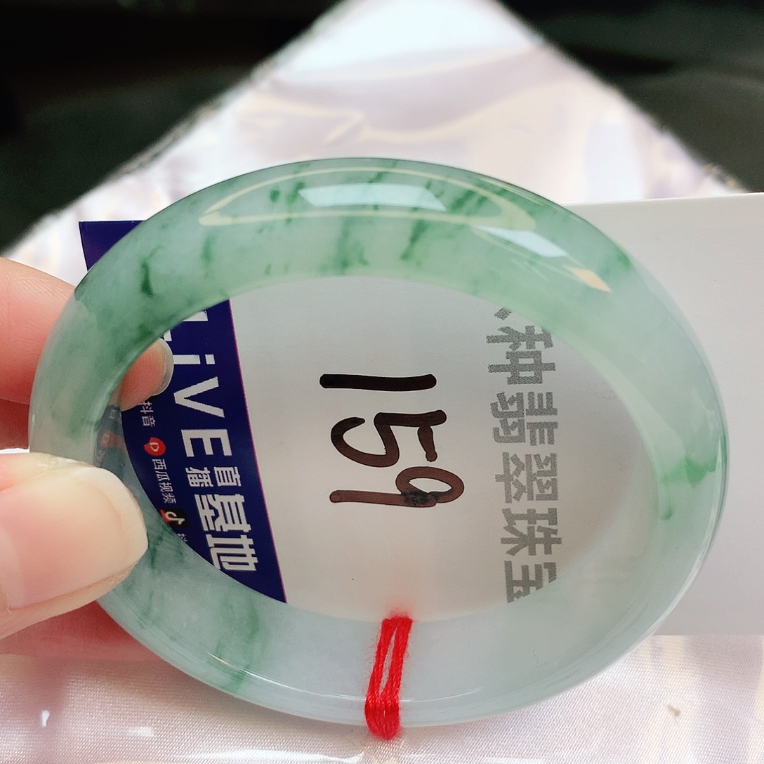 翡翠手镯未镶嵌缅甸天然A货翡翠手镯