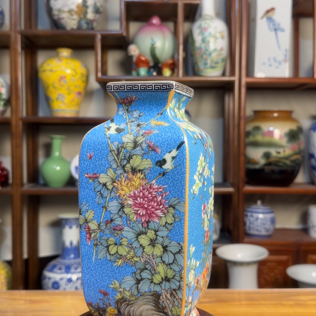 瓶高度25厘米肚径11厘米