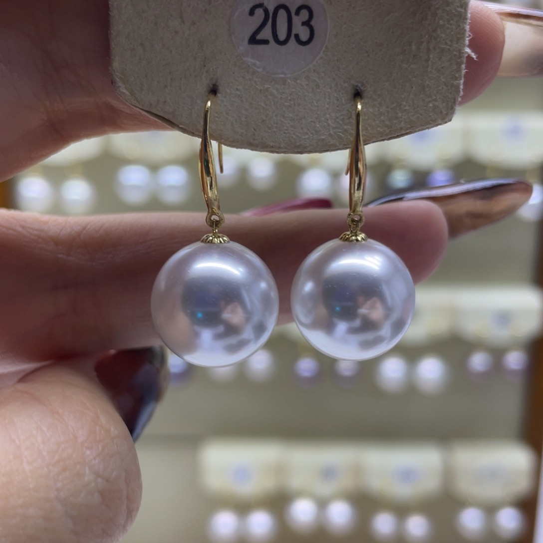 淡水珍珠耳饰18K金镶嵌
