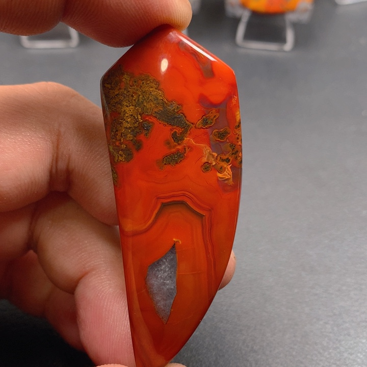 玛瑙/玉髓颈饰未镶嵌泽*