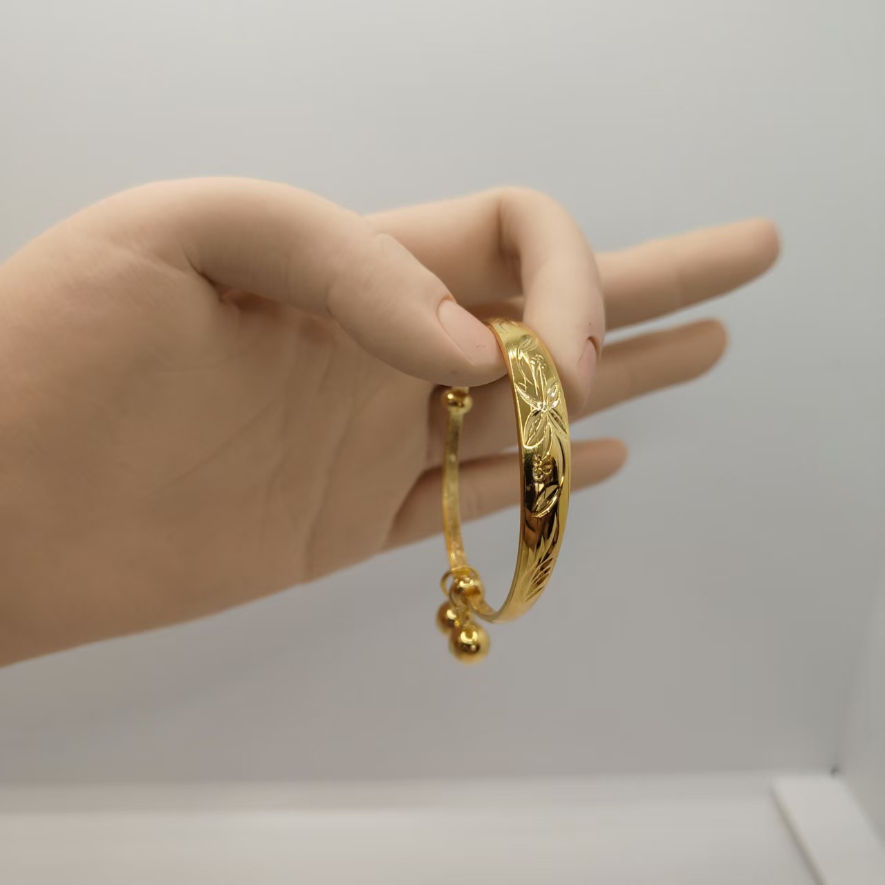 合金手镯 小孩手镯气质时尚Z046419