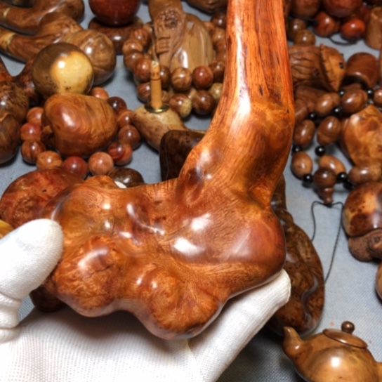 A***出木质麻梨疙瘩火琉璃