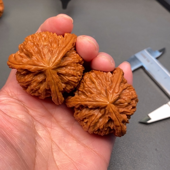 鸿***运木质类核桃核桃核桃