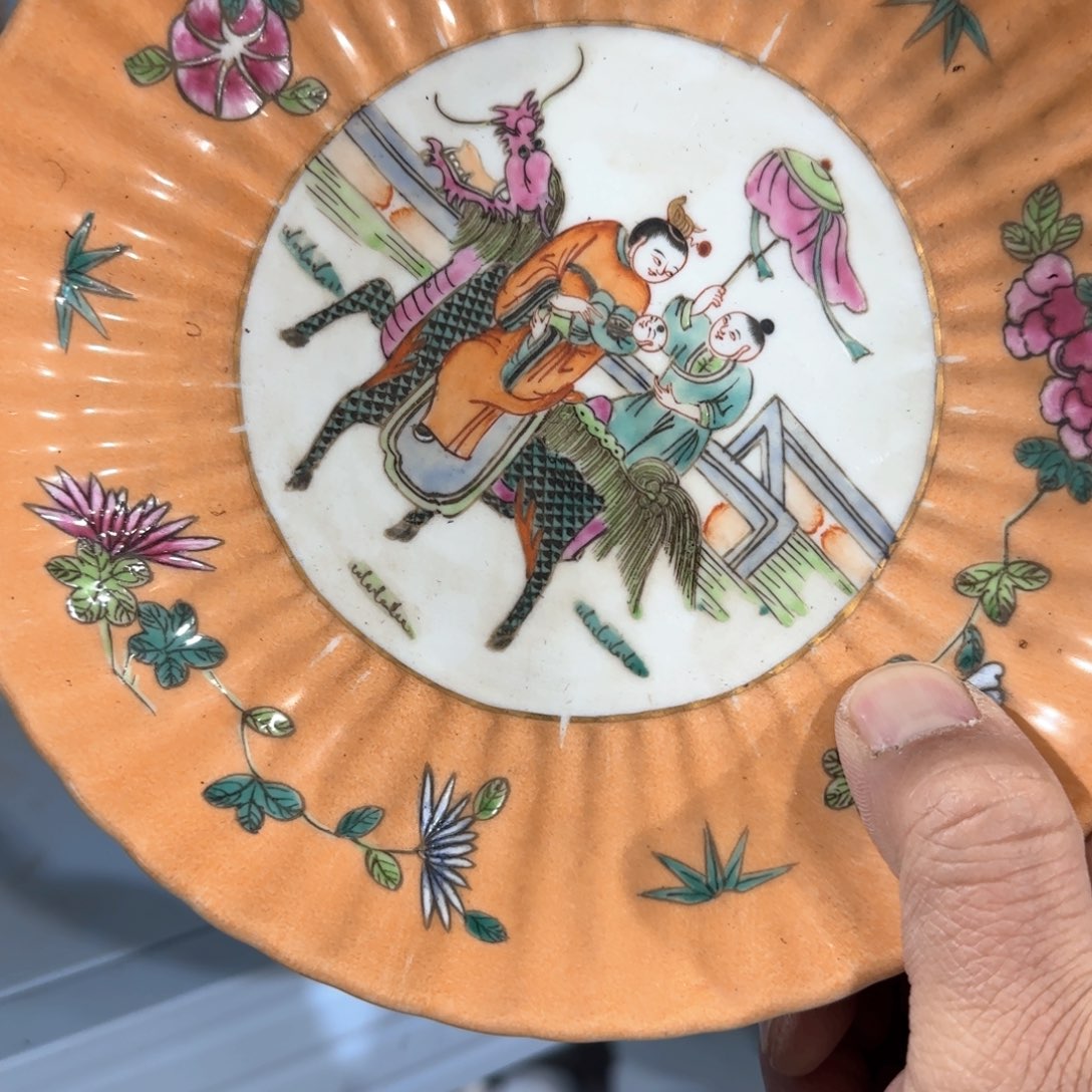 瓷片瓷器是在我国的民间