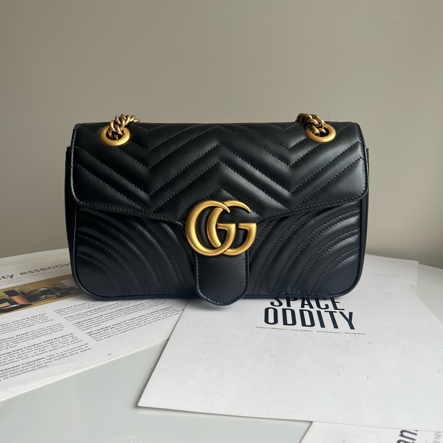 99新 GUCCI/古驰 古驰/Gucci黑金中号马蒙26新款041标