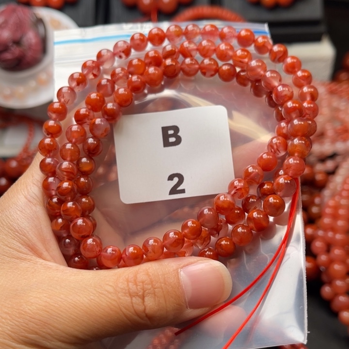 南红玛瑙未镶嵌多样性发货默认微瑕称重6mm