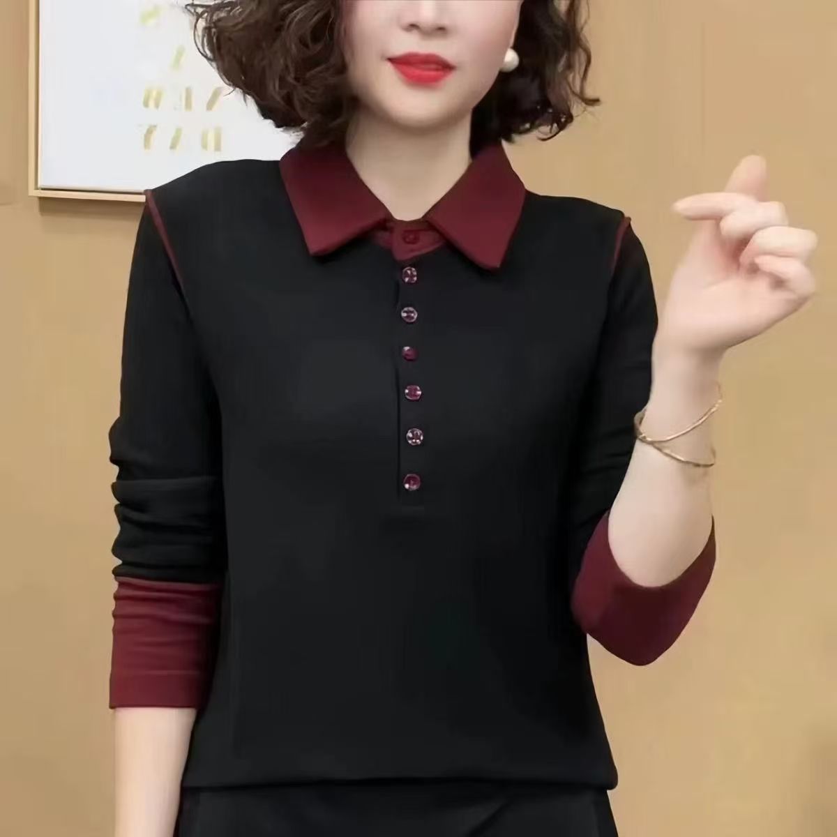 秋冬新款时尚polo领纽扣长袖保暖衫减龄气质中老年遮肚立领上衣女