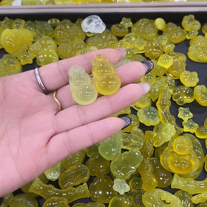 蛇纹石玉合金颈饰