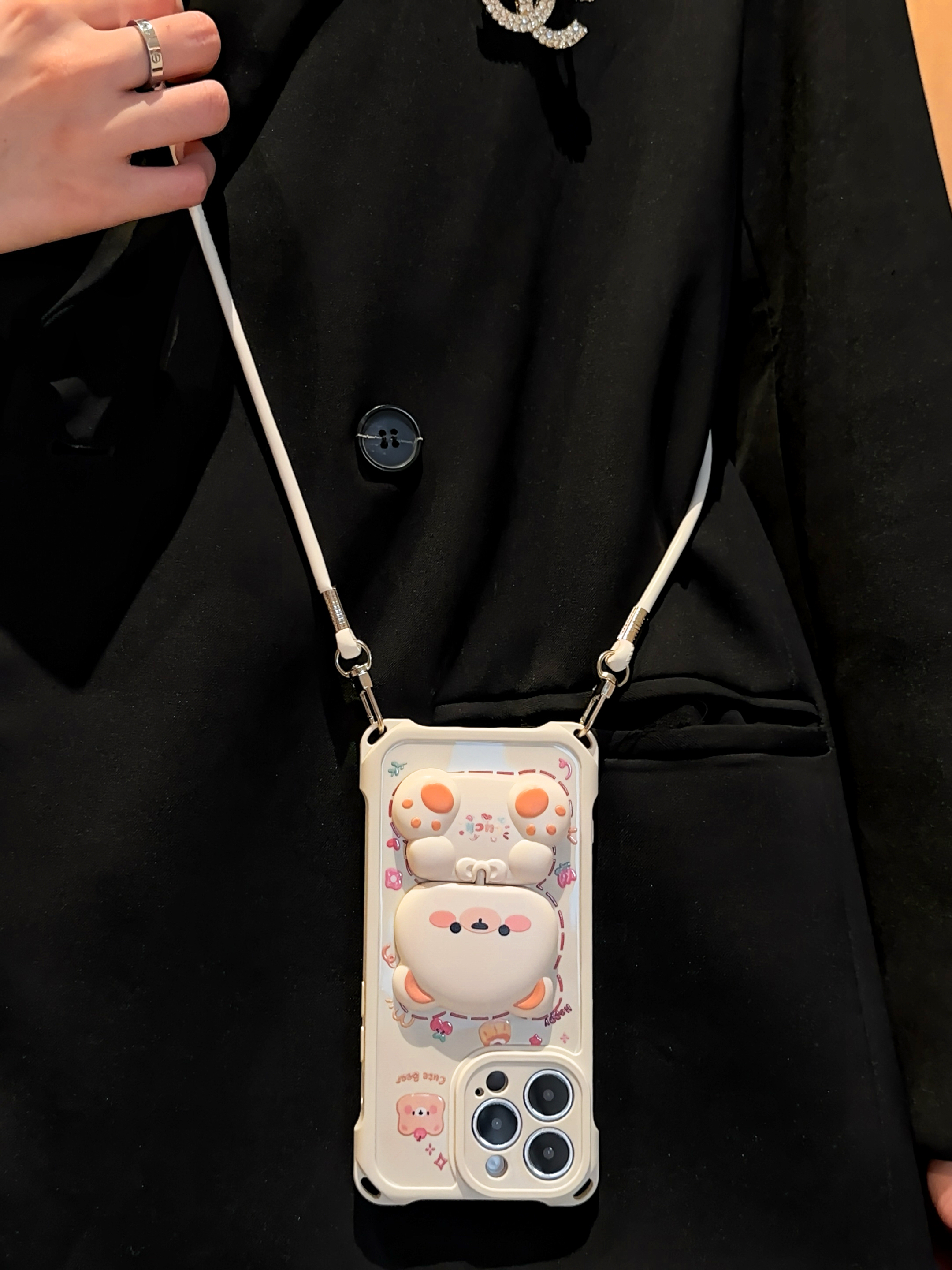 斜挎绳小熊镜子支架适用iPhone14苹果16手机壳华为vivoppo小米15