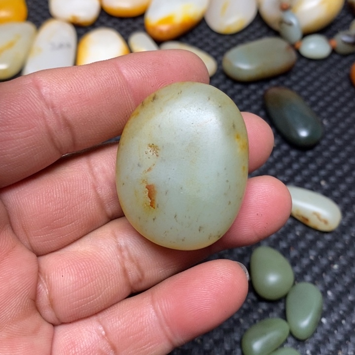 和田玉珠宝奇石未镶嵌