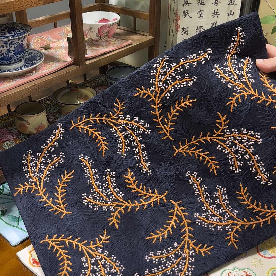 规格30.40刺子绣茶席
