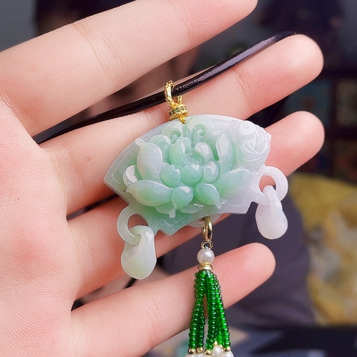 翡翠银S925镶嵌颈饰多样性