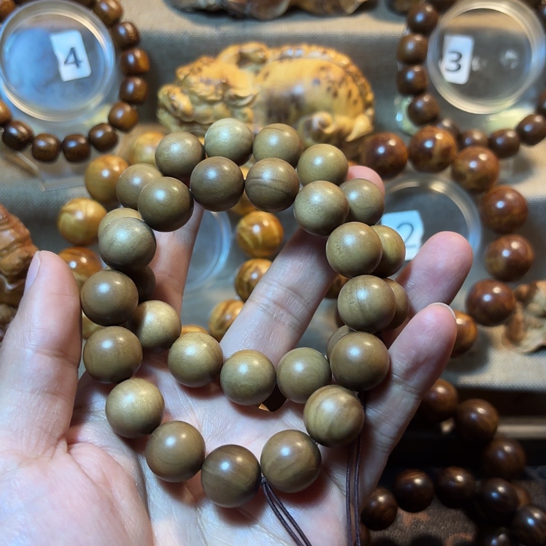 檀香木微瑕新料老山檀香1.5黑肉