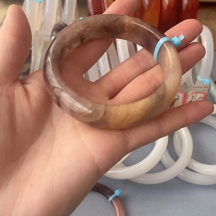 石英质玉手镯未镶嵌金丝玉水墨画58圈2