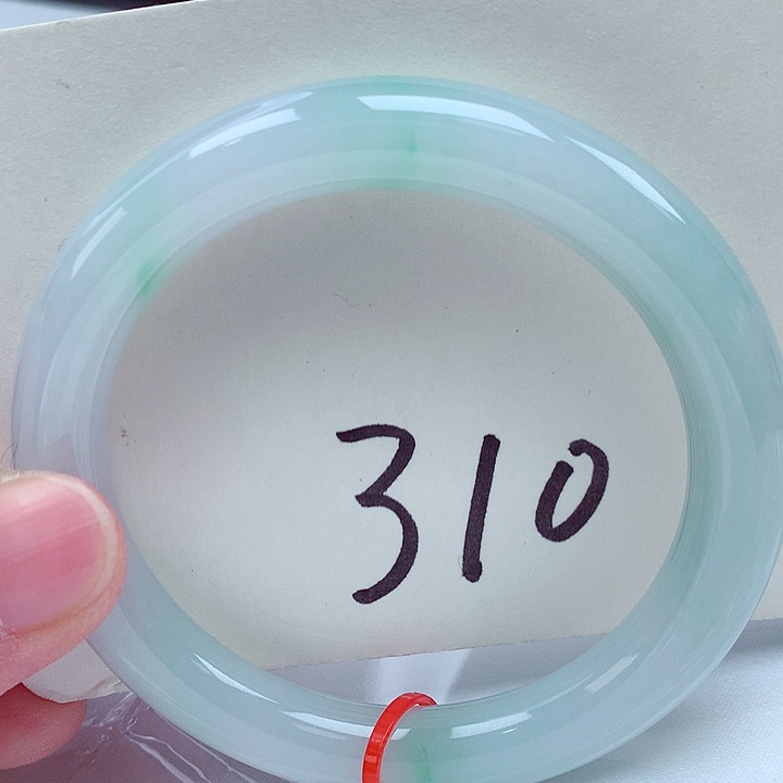 翡翠未镶嵌手镯翡翠