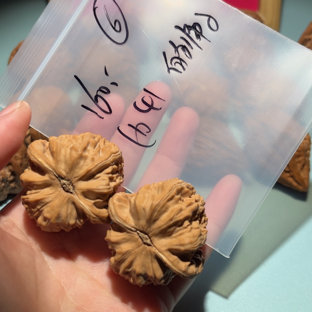 星***际文玩核桃吊坠哈哈6