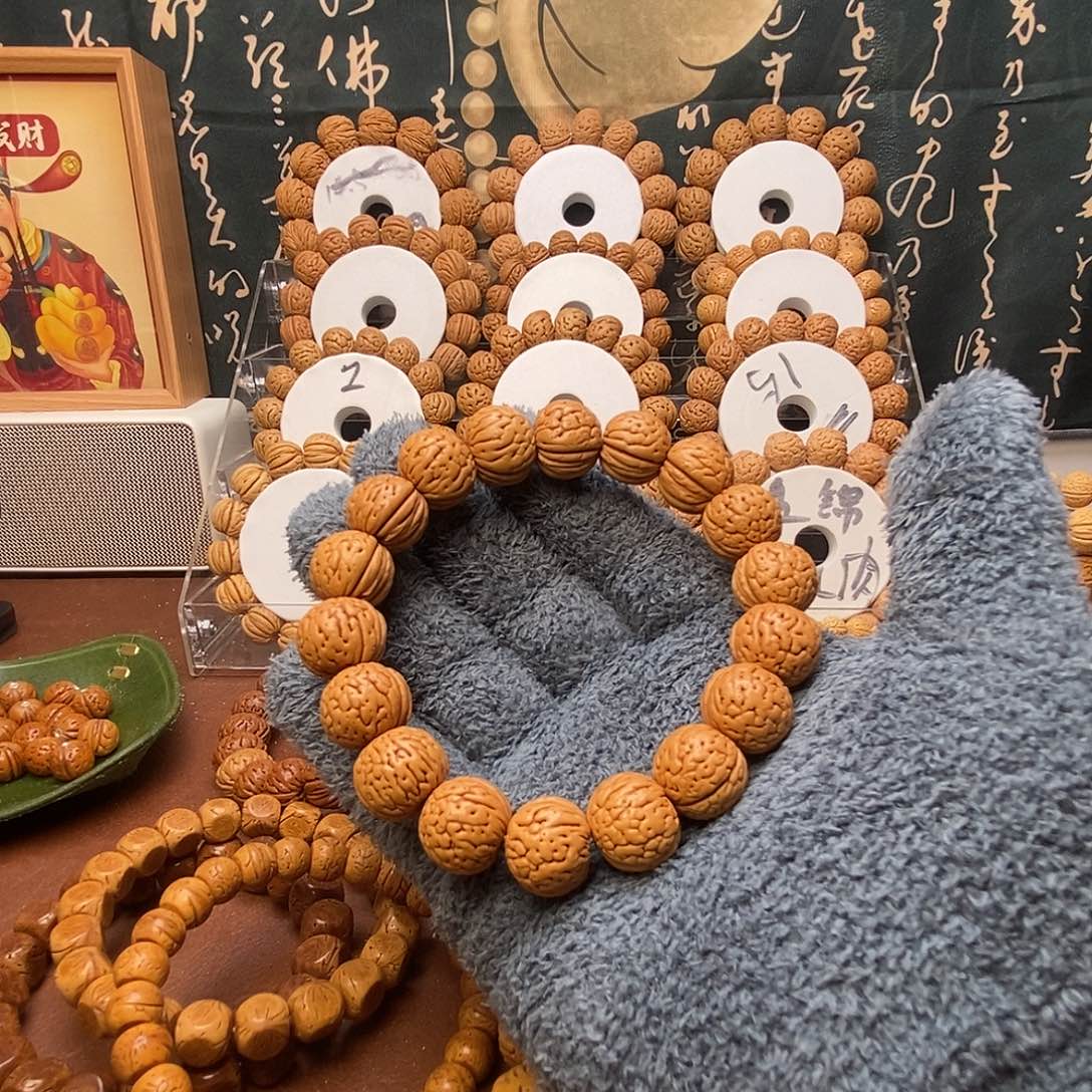 吊坠桃核16东北肌肉….