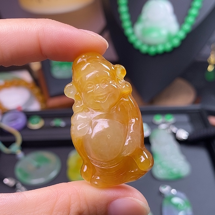 翡翠未镶嵌吊坠(赠链)