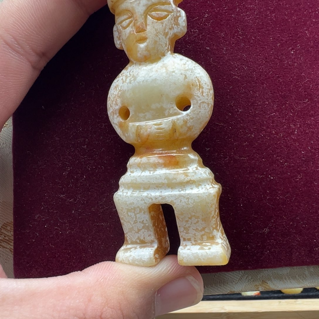 岫岩老玉（透闪石质玉）未镶嵌颈饰