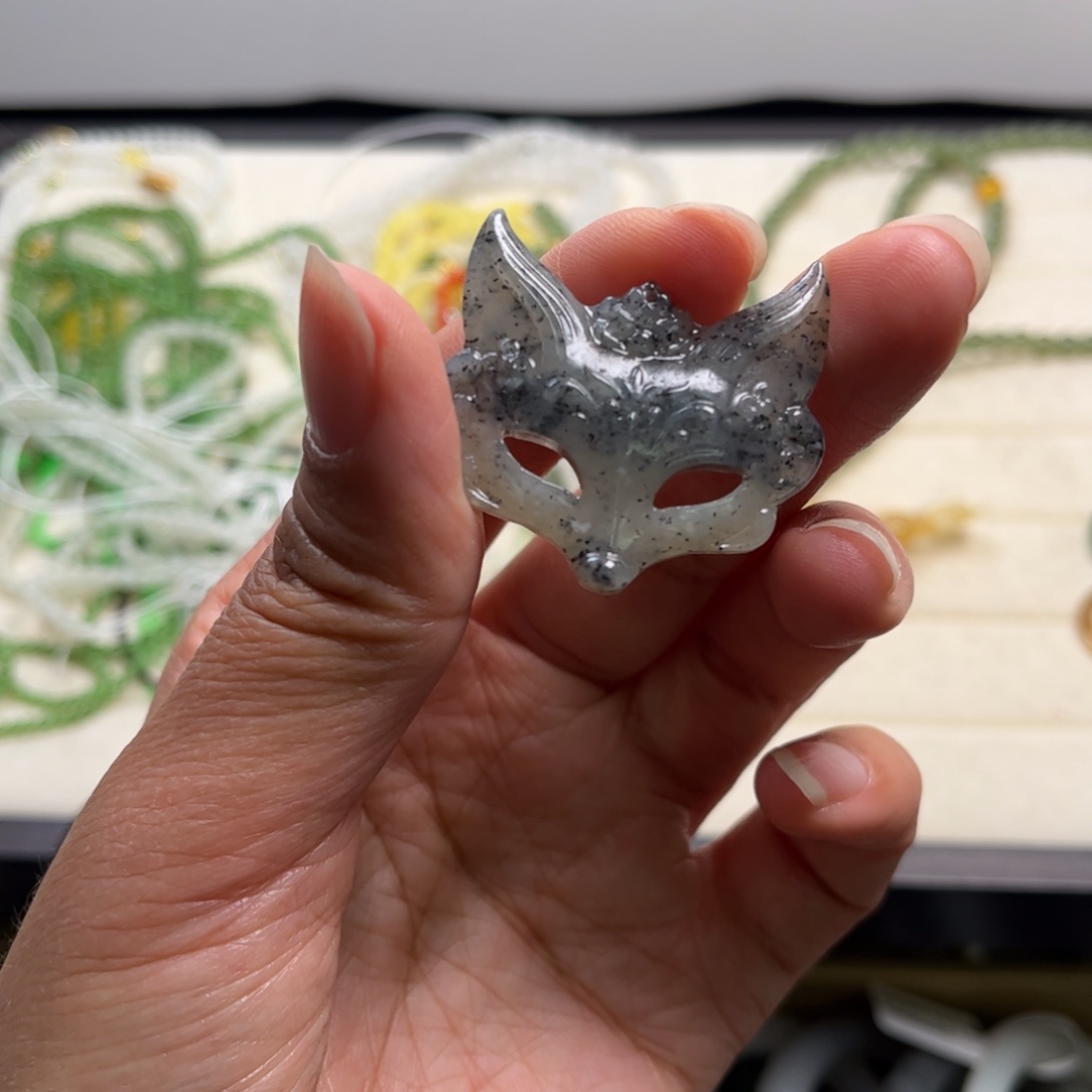 和田玉未镶嵌吊坠(不含链)