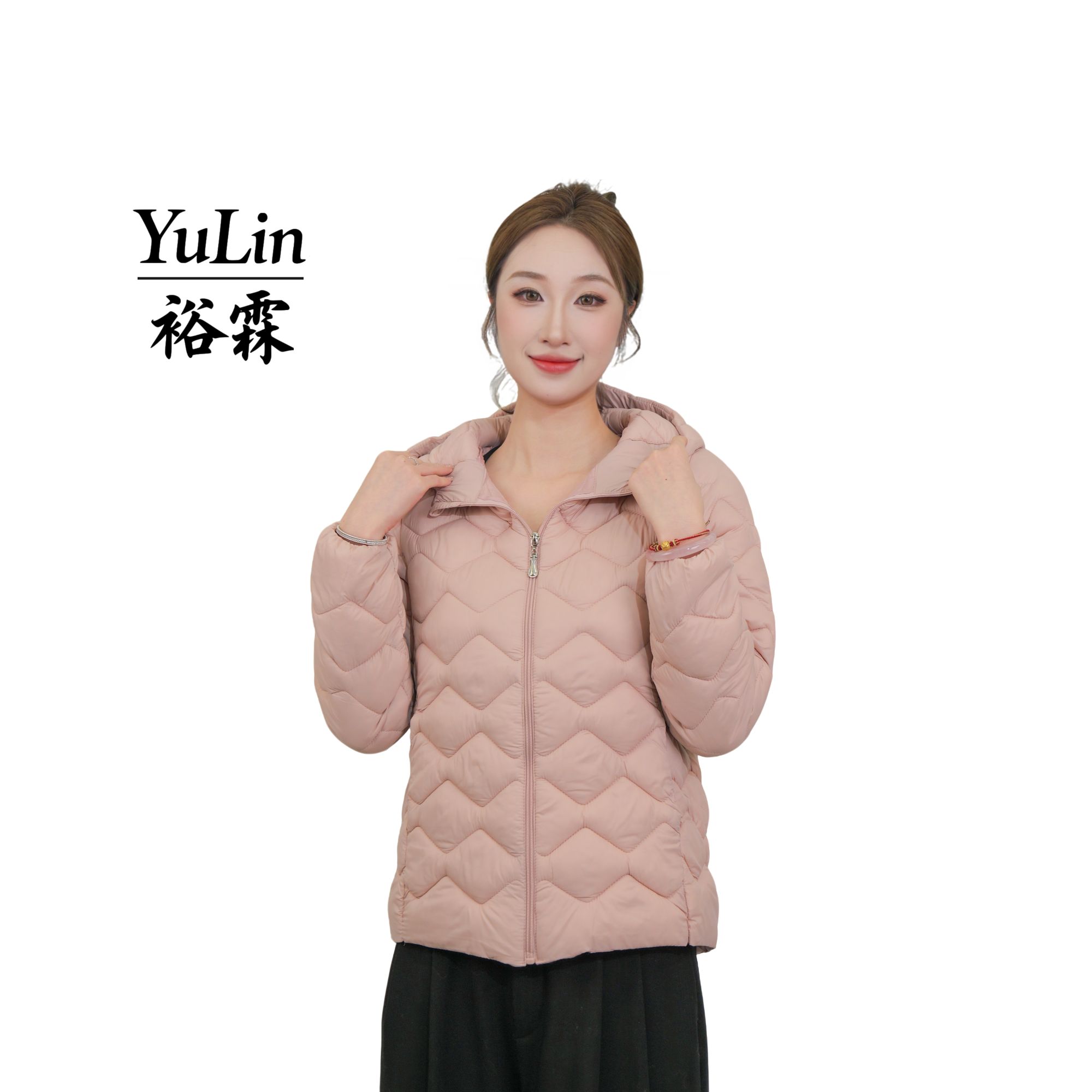 秋冬新款女士连帽棉服轻盈保暖不臃肿外套简约风百搭时尚实穿棉衣