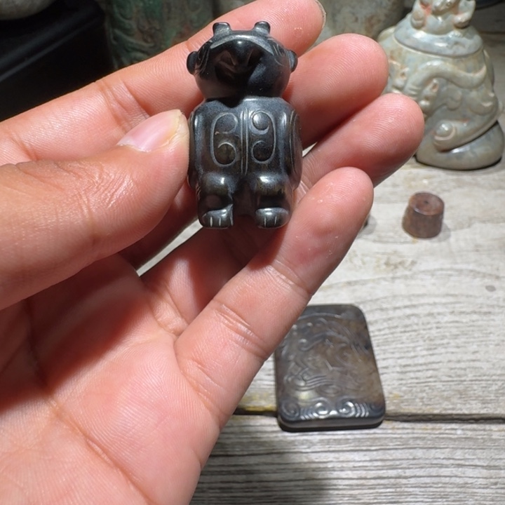 飞***鱼和田玉（糖玉）未镶嵌挂件