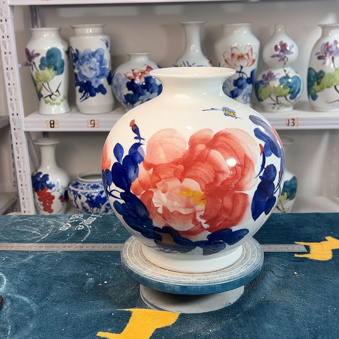 摆件景德镇陶瓷石红牡