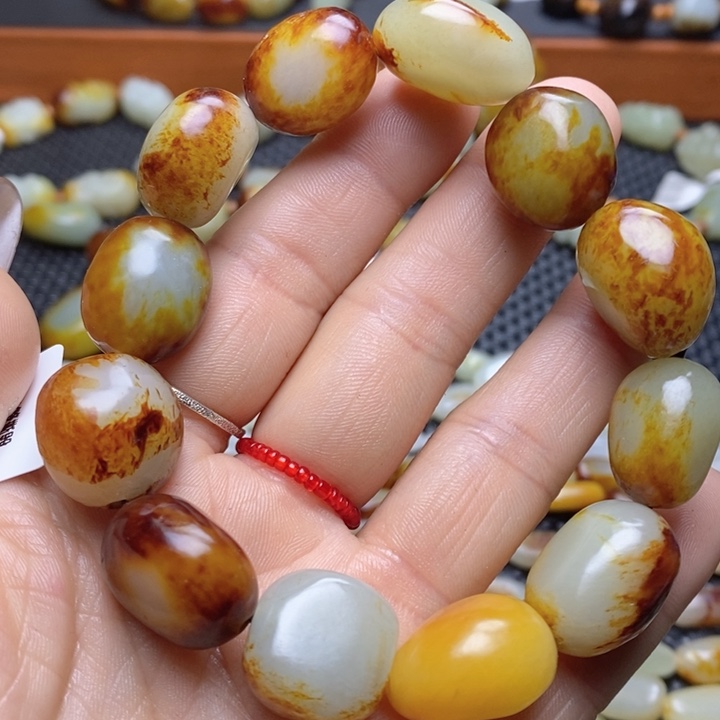 和田玉手链未镶嵌工****欢