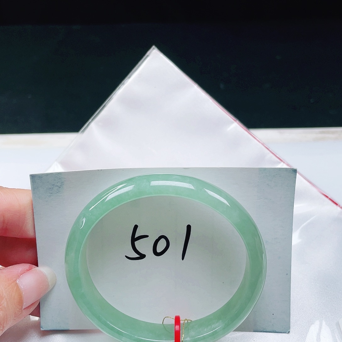 翡翠未镶嵌手镯（贵妃镯）缅甸翡翠55