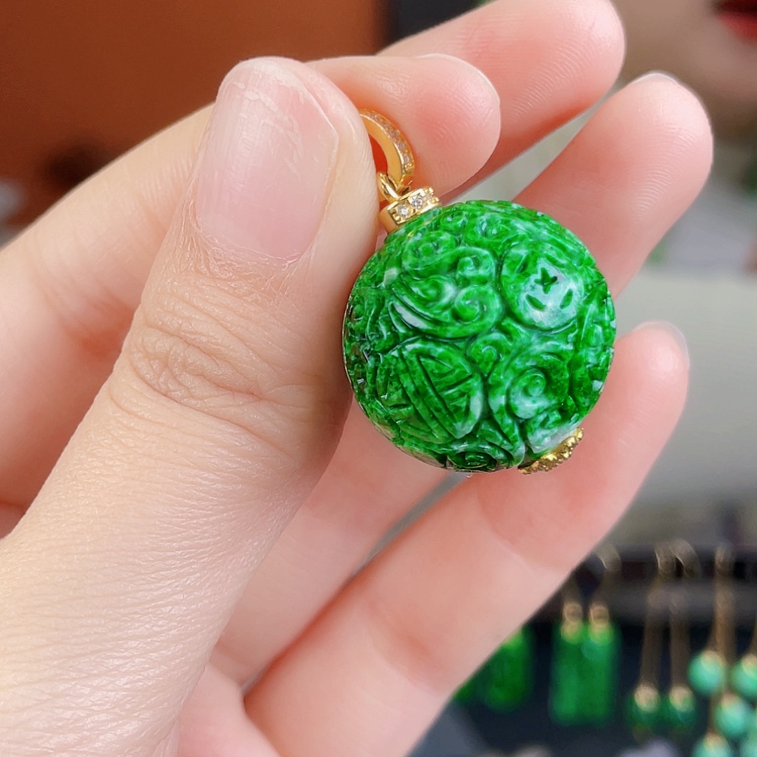 翡翠未镶嵌耳饰饰品