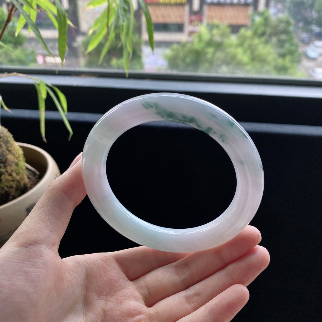 好色珠宝  圈口54缅甸老坑A货细糯种飘花圆条女款翡翠手镯