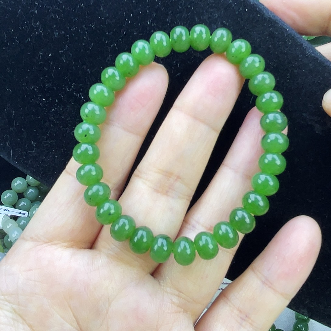 和田玉（碧玉）未镶嵌手链