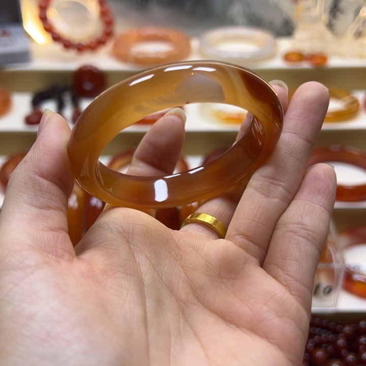 玛瑙/玉髓未镶嵌手镯