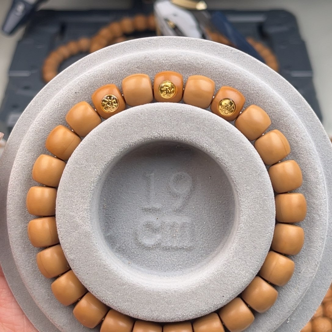 猴头核桃吊坠-精品直切