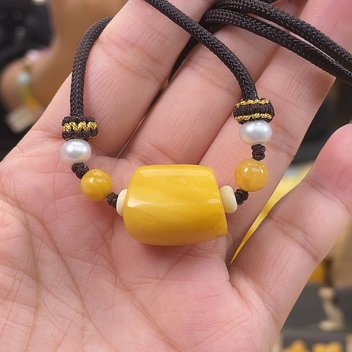 琥珀未镶嵌珠宝奇石h12