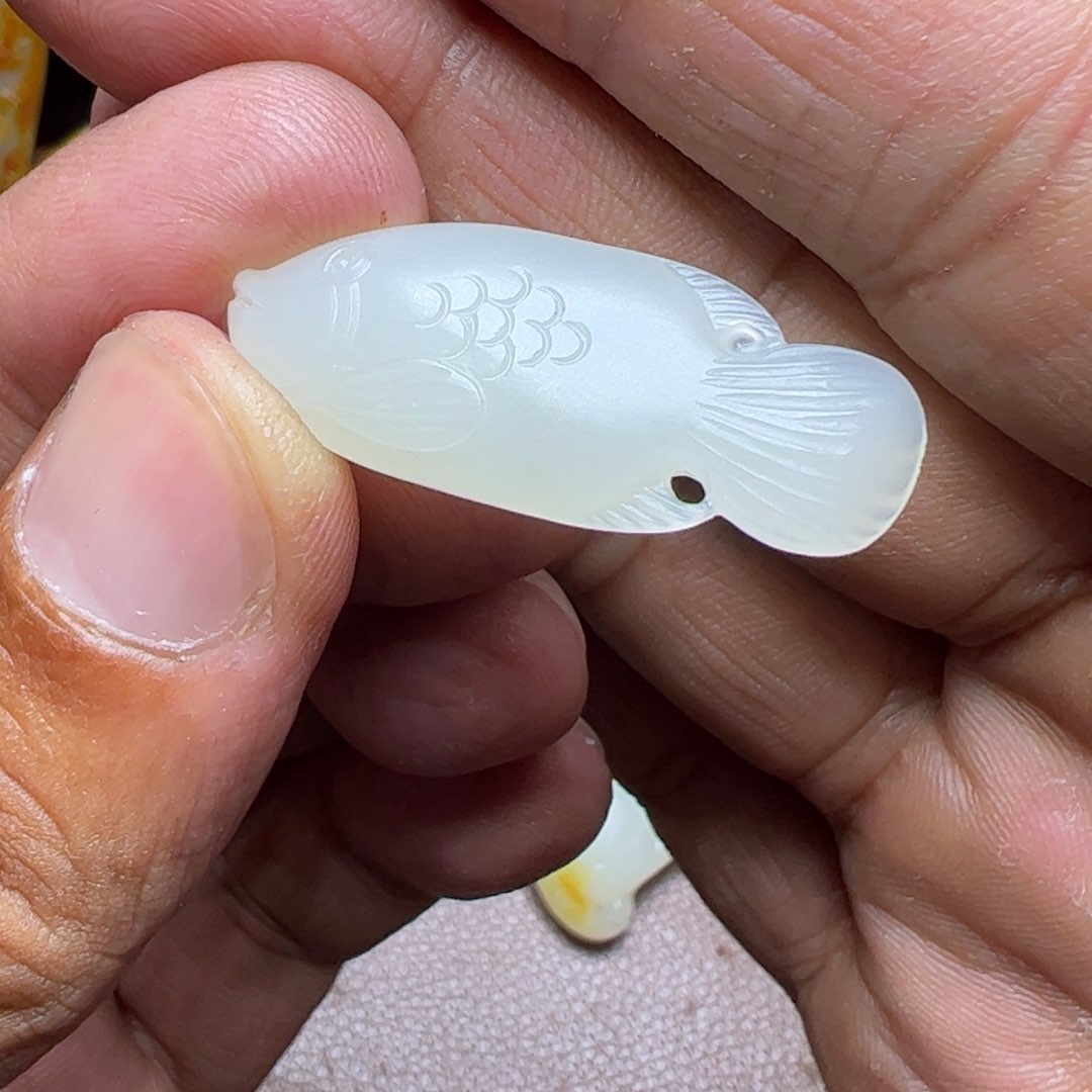 吊坠(不含链)未镶嵌和田玉大**卖