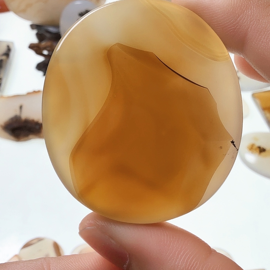 玛瑙/玉髓未镶嵌珠宝半成品