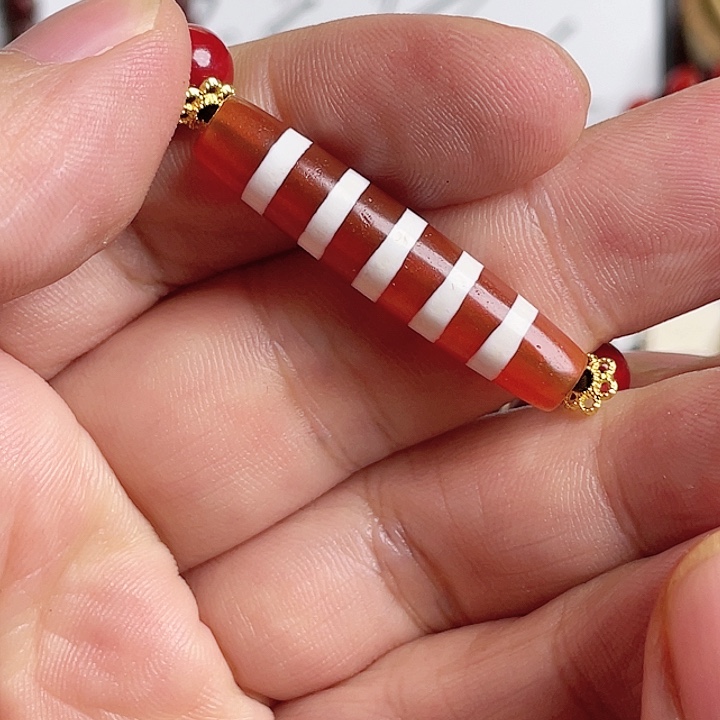 玛瑙/玉髓颈饰合金