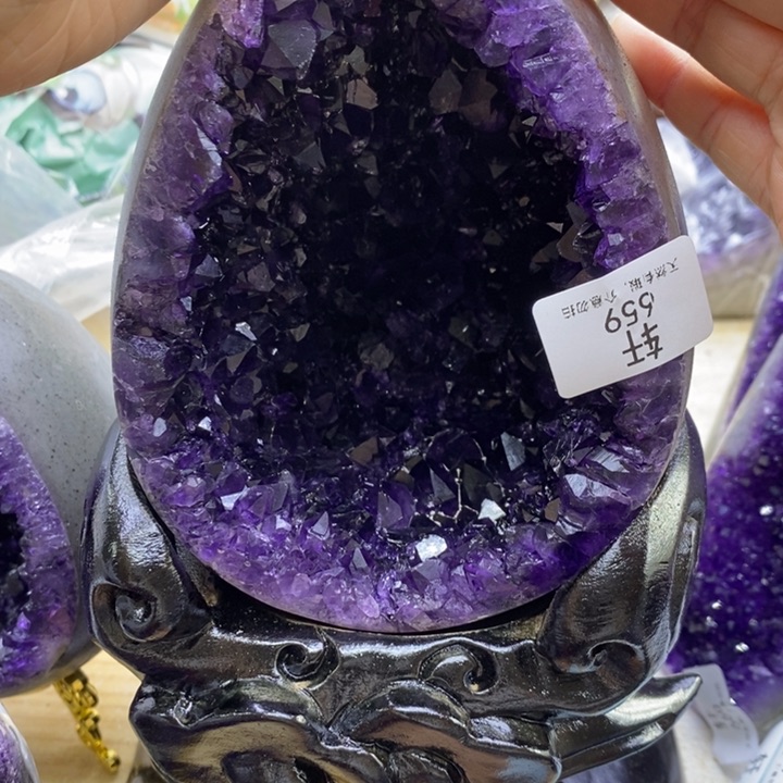 未镶嵌紫晶大型摆件（非配饰）成****.