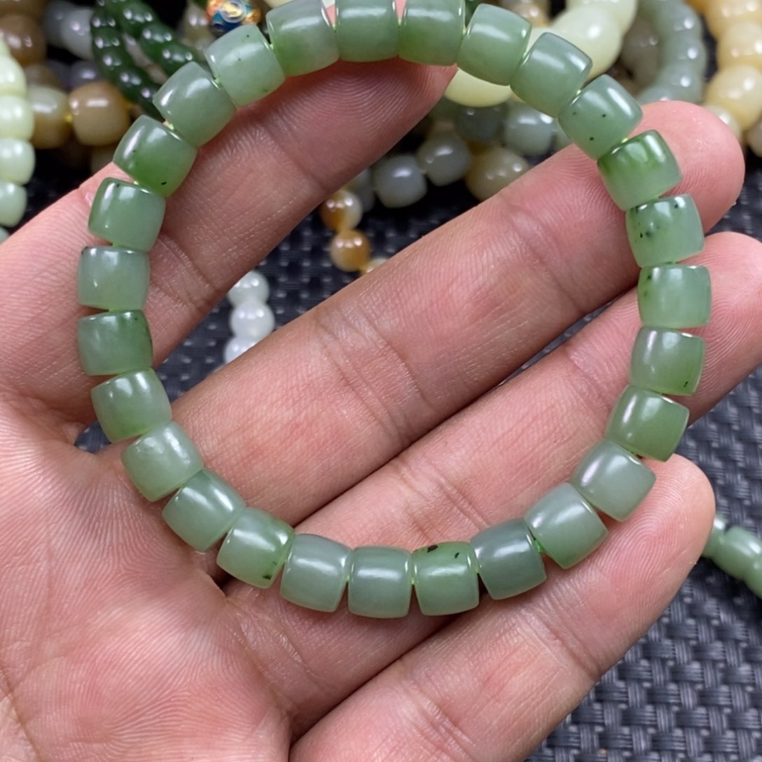 和田玉手链未镶嵌