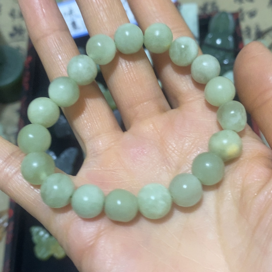 蛇纹石玉未镶嵌天然岫玉